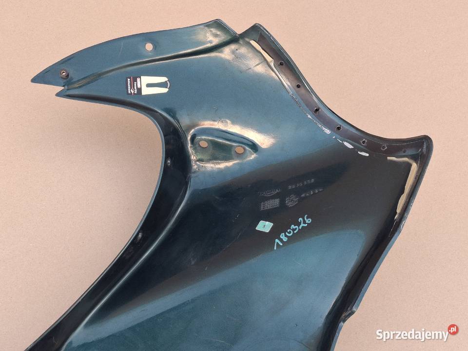 TRIUMPH TRIDENT SPRINT BOCZEK LEWY OWIEWKA LEWA Bieleń