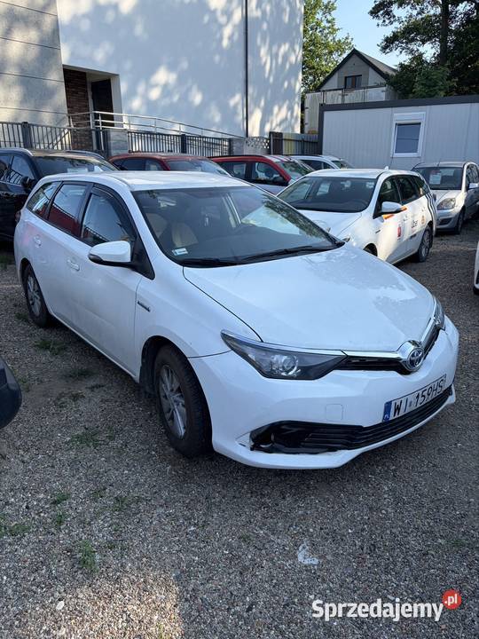 Toyota Auris Gaz Hybryda