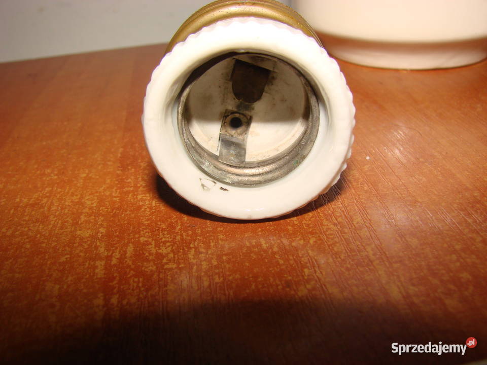 stara mosiężna oprawka żarówki pomorskie Pruszcz Gdański