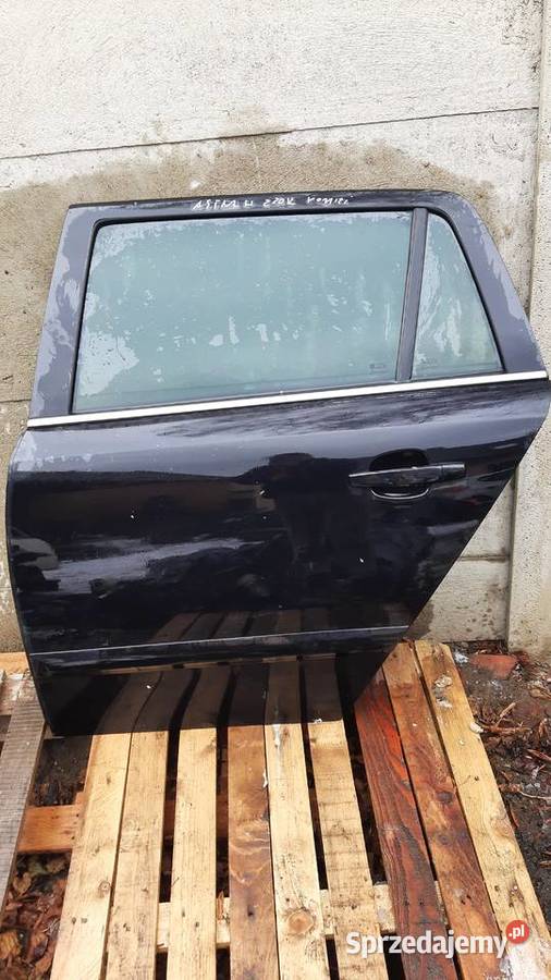 drzwi lewe tylne Opel Astra III H kombi lak Z20R Dębno