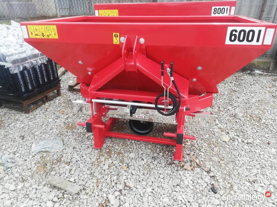 Rozsiewacz nawozu hydraulika STRUMYK TYTAN 0623 nieuszkodzony Brzeg