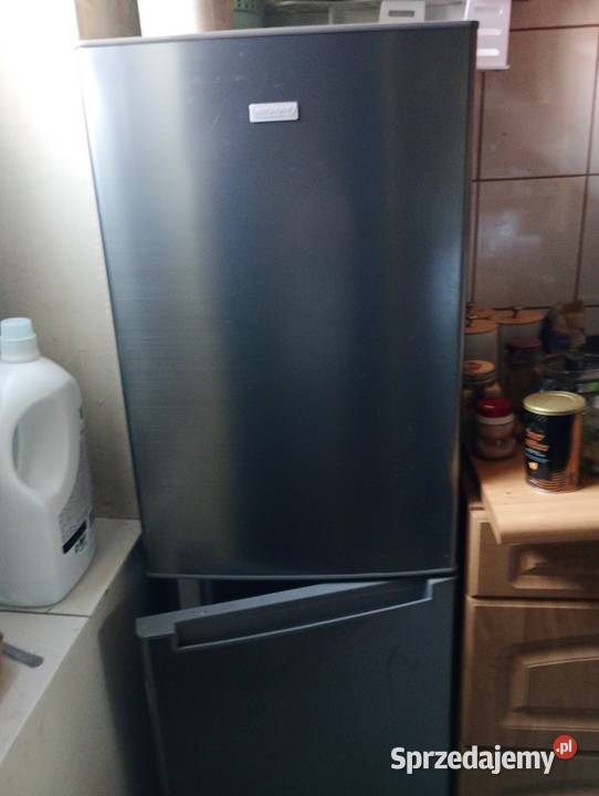 Sprzedam tanio lodówkę firmy mpm stan używany Nałęczów