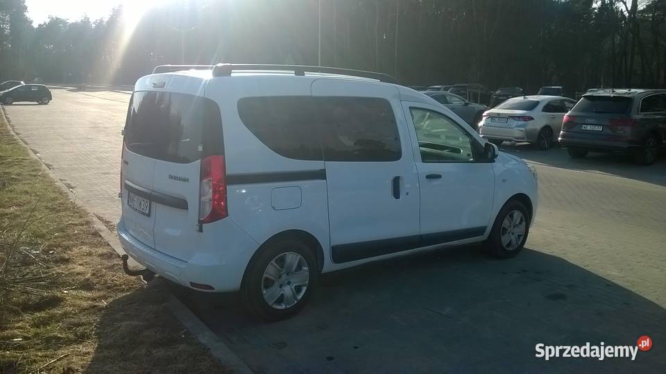 16 GAZ Salon polska 5osobowy KLIMA 2019r ASR (kontrola trakcji) Węgrów