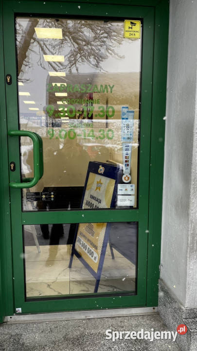 Lokal handlowousługowy Rynek Nowy Targ sprzedam