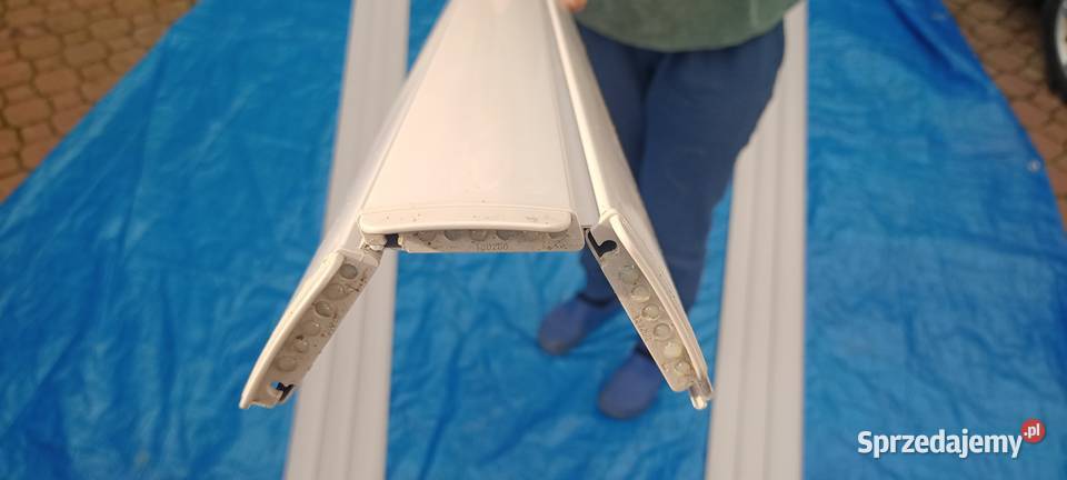 Roleta basenowa pływająca jasno szara Baseny, balie i sauny Zbąszyń