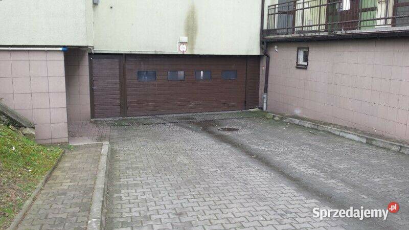 Garaż do wynajęcia Kraków os NIEPDLEGŁOŚCI