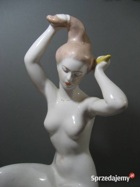 Figurka Porcelanowa Akt Aquincum Węgry 23