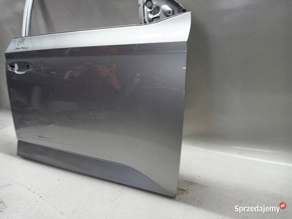 DRZWI PRZÓD PRZEDNIE PRAWE SKODA OCTAVIA III sprzedam
