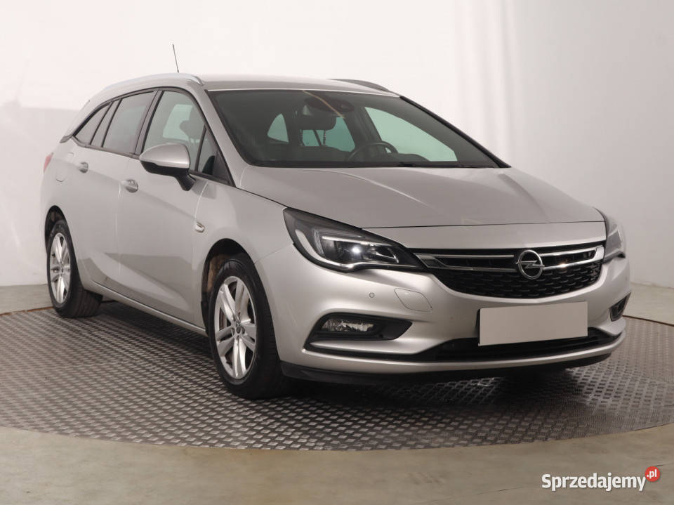 Opel Astra 16 CDTI radio
