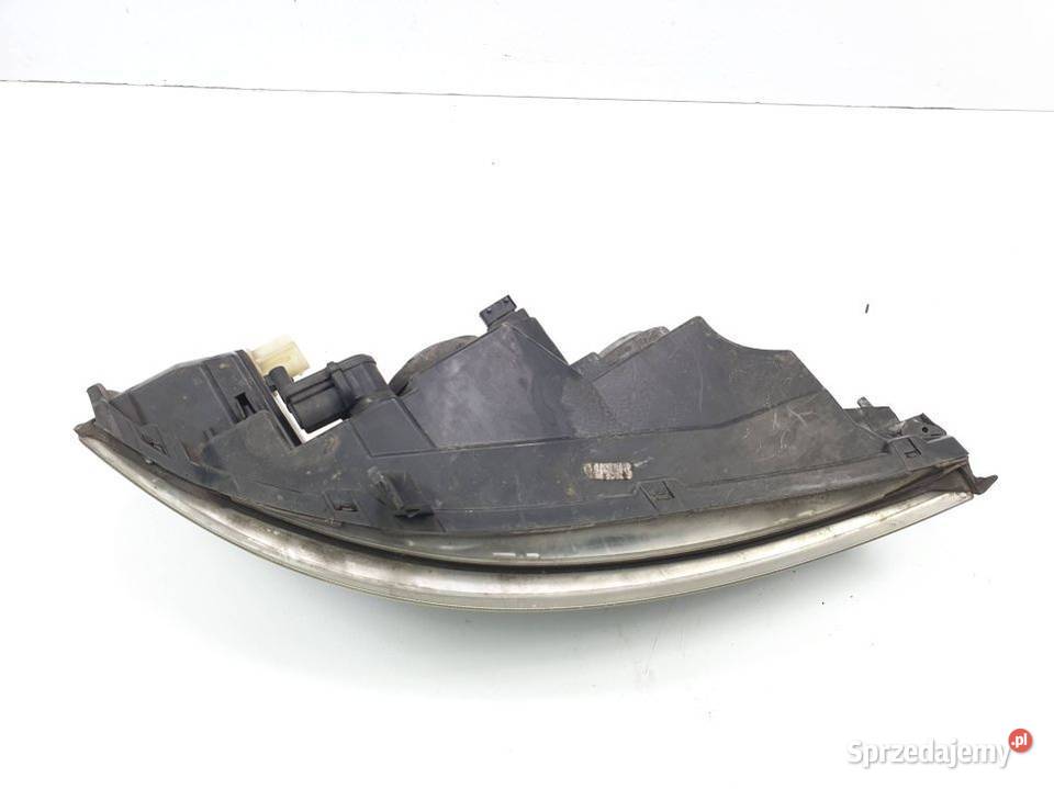 LAMPA LEWA PRZÓD OPEL VECTRA B osobowe Lipno sprzedam