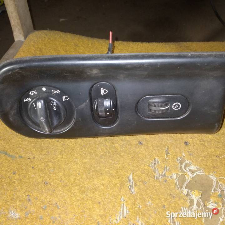 panel przełącznik regulacja świateł MONDEO MK2 Wyposażenie wnętrza Biszcza