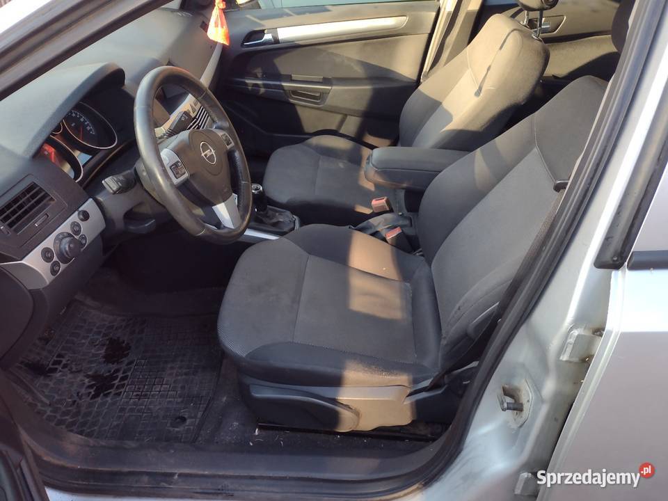 Opel Astra H Lift 13 Diesel 2009 1300cm3 Białystok