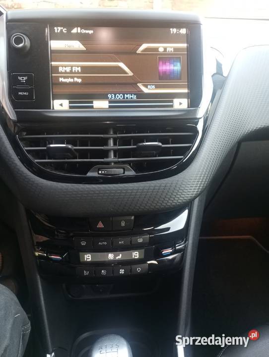 Peugeot 2008 16 Diesel z 2014 roku Warszowice