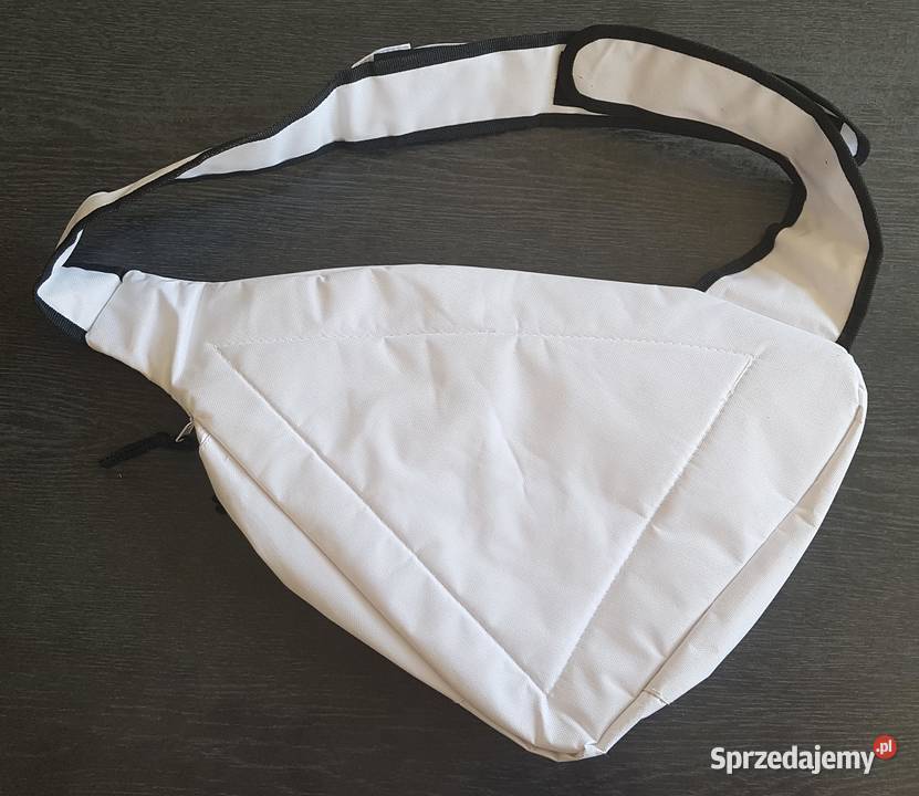 Torba sportowa kangurka torebka saszetka 31cm Legnica