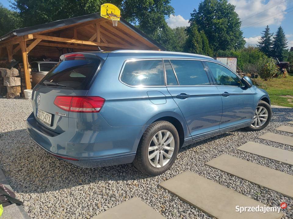 VW Passat B8 18 Benzyna 180 Gliwice sprzedam