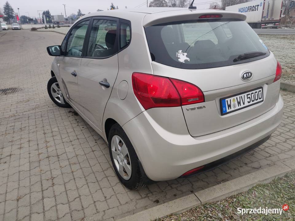 Kia Venga 14 benzyna 81 2x koła NOWA Niepołomice