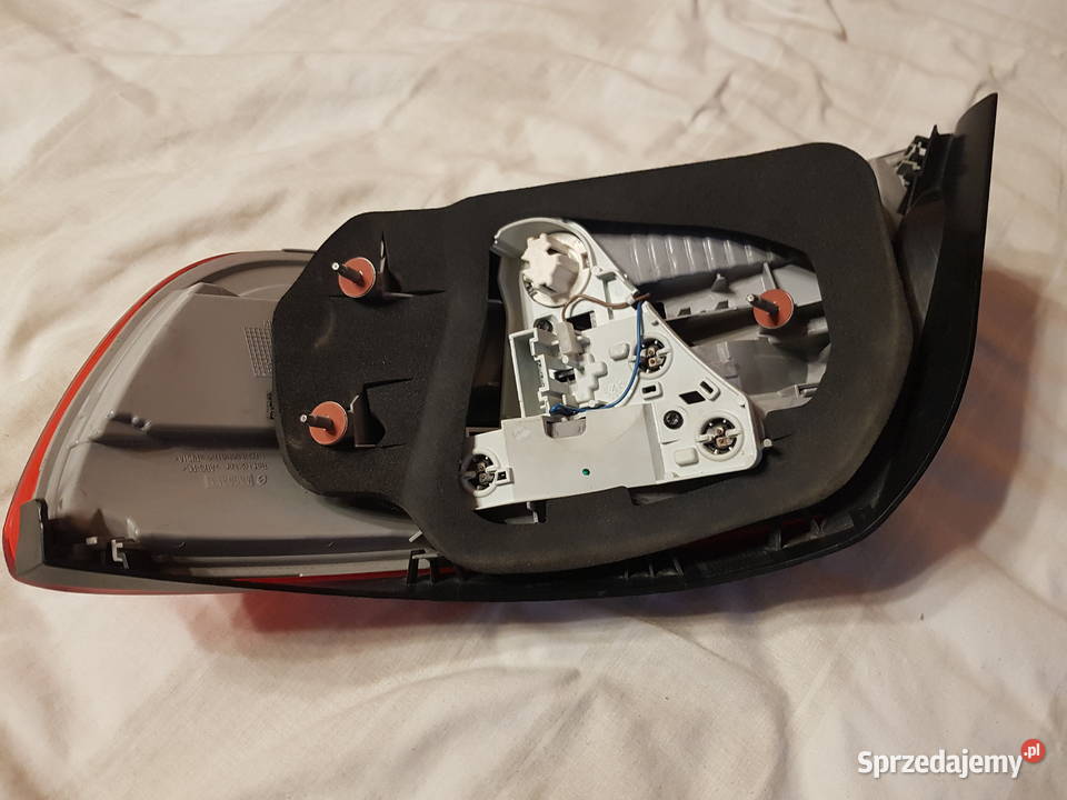BMW E93 Lampa tylna lewa Jasło
