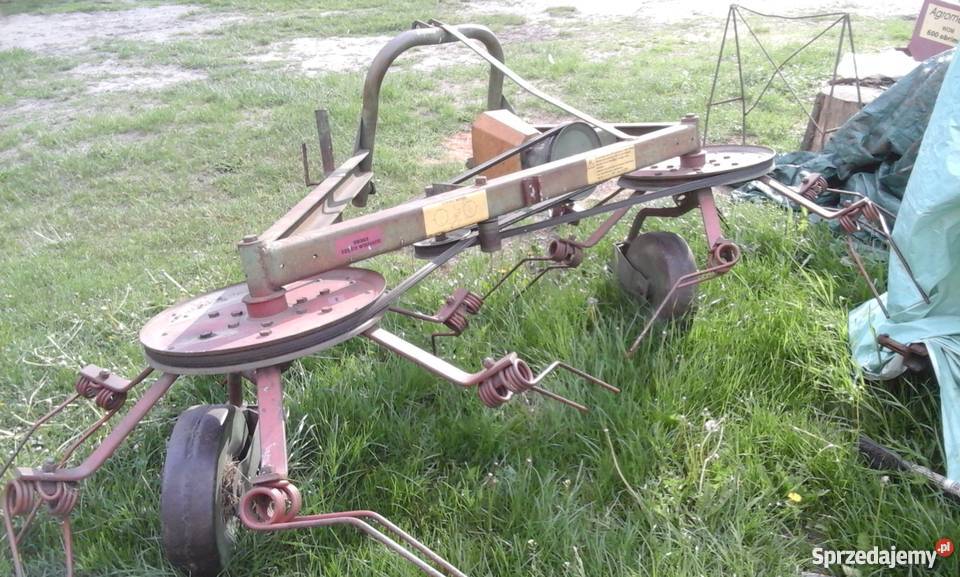 Przewracarka do siana karuzelowa Z260 Grudź