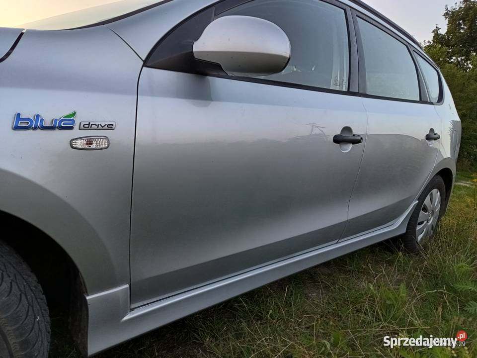 Hyundai i30 CW Blue 16CRDI Łańcuch 90 6bieg4L100 mazowieckie Łaskarzew