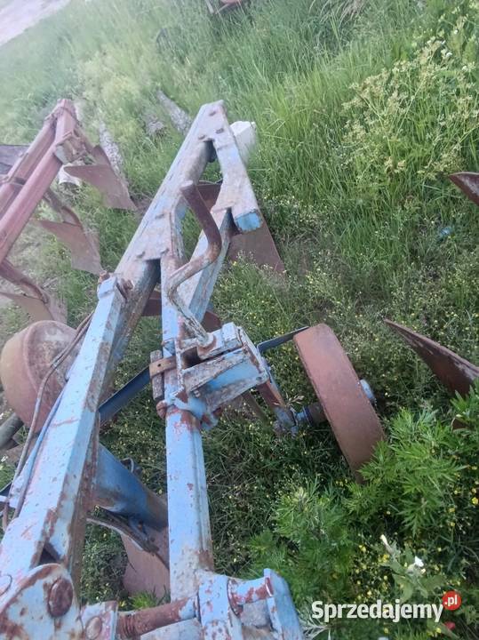 Sprzedam pług PHX 31 z hydraulicznym ramieniem Wągrowiec