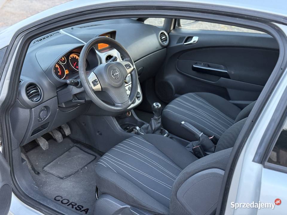 Opel Corsa 12 LPG tempomat lubelskie Kraśnik