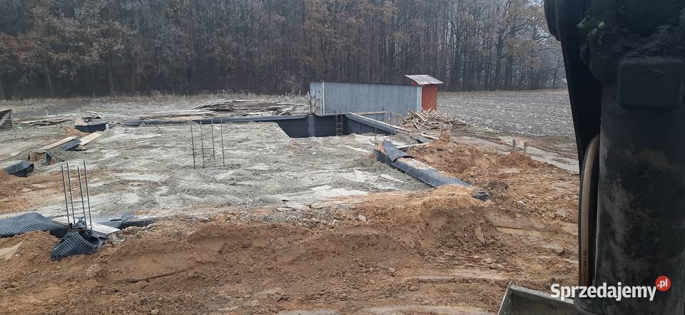 Usługi koparko ładowarka transport materiałów