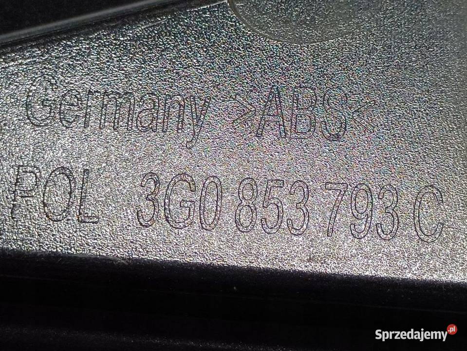 VW PASSAT B8 RLINE KRATKA ZDERZAKA LEWY PRZÓD