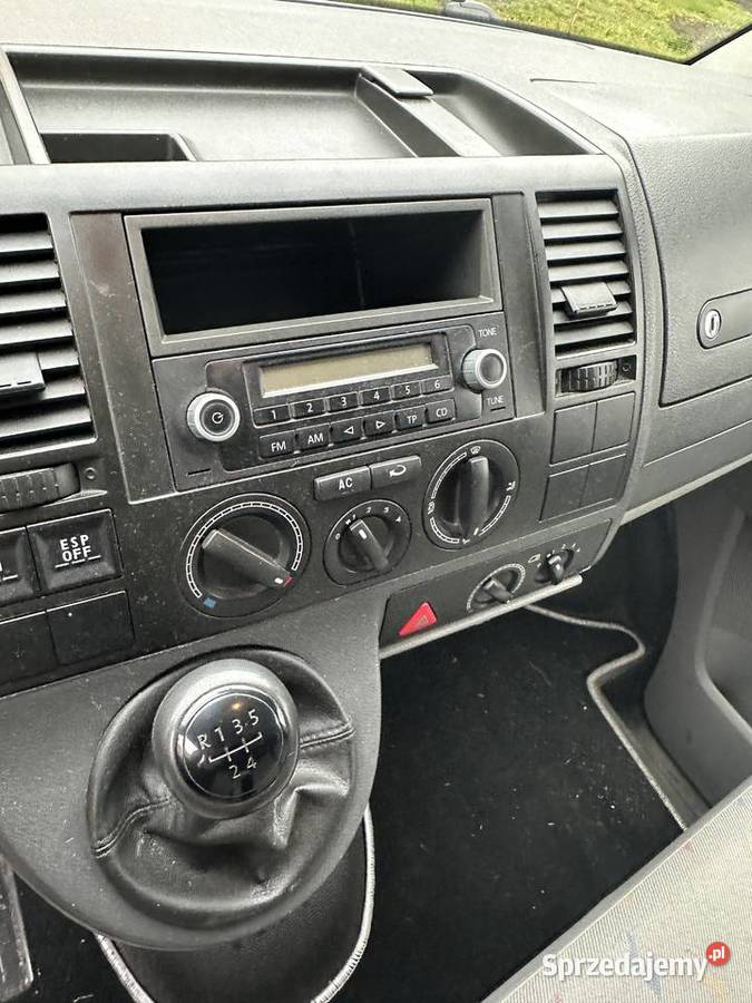 Volkswagen Transporter 19 T5 long TDi 9 osób 1896cm3