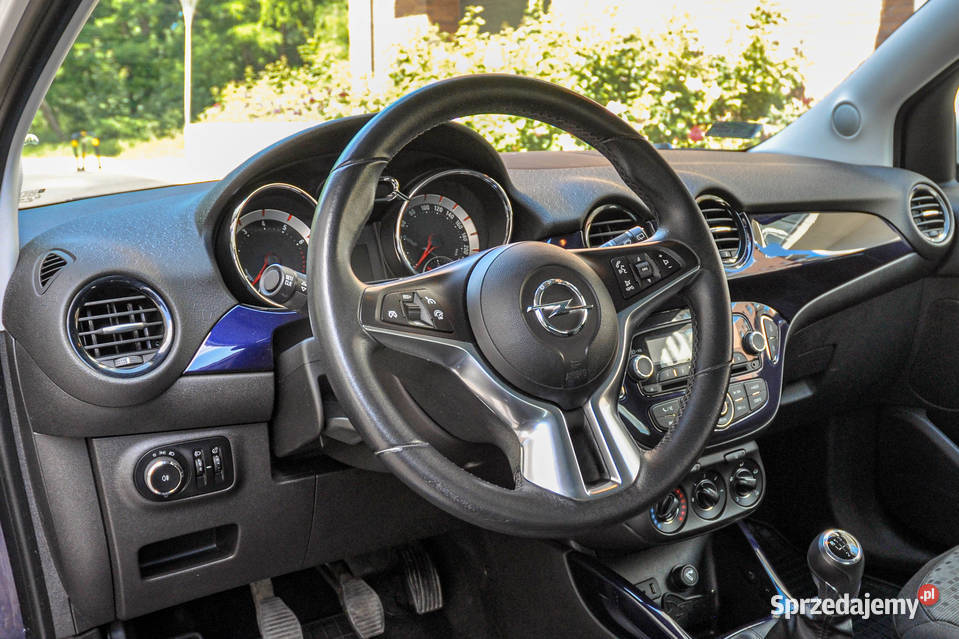Opel Adam 14 132 manualna