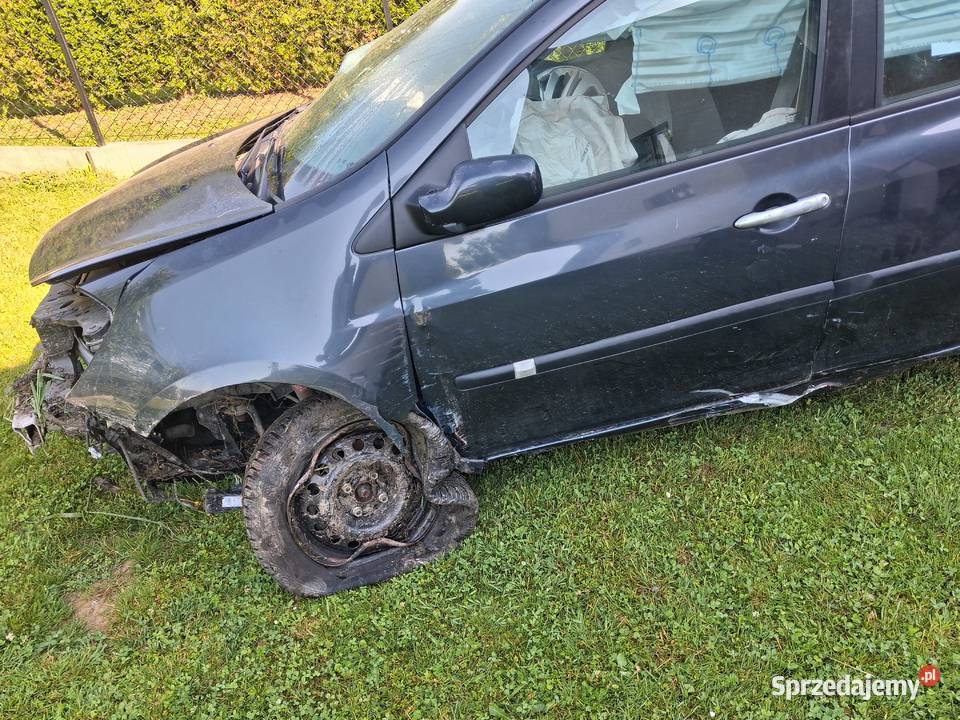 Renault clio 3powypadkowy podkarpackie Krosno
