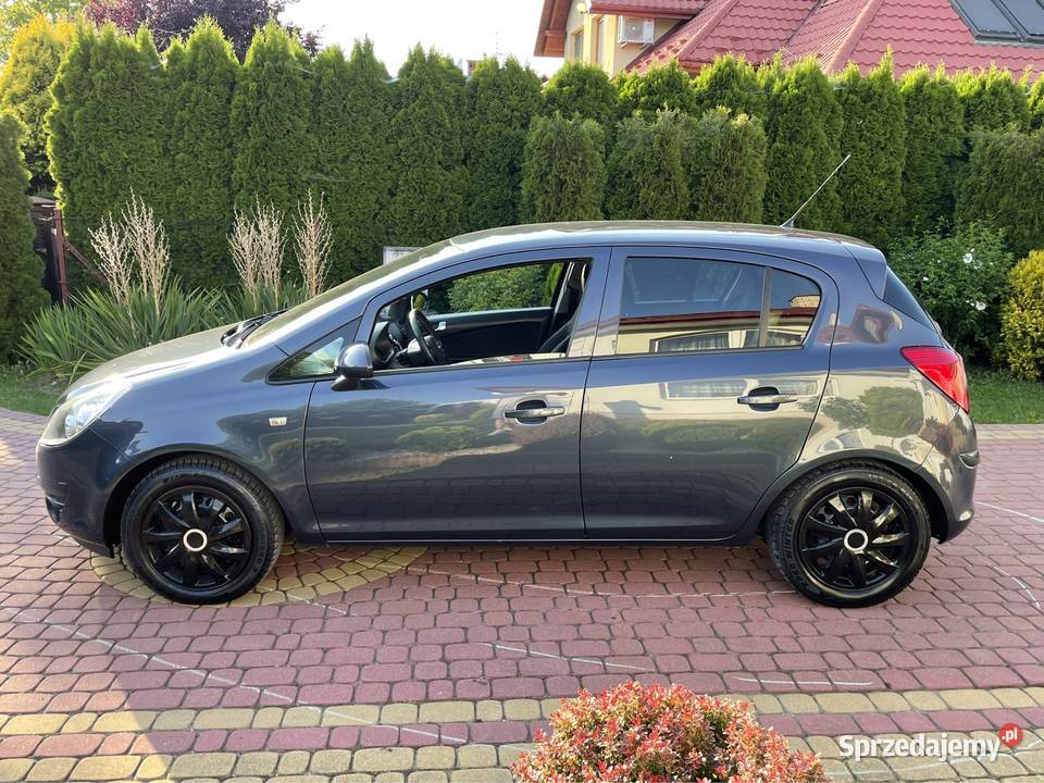 Opel Corsa D 14 16v Benzyna 90 Super STAN Rzeszów
