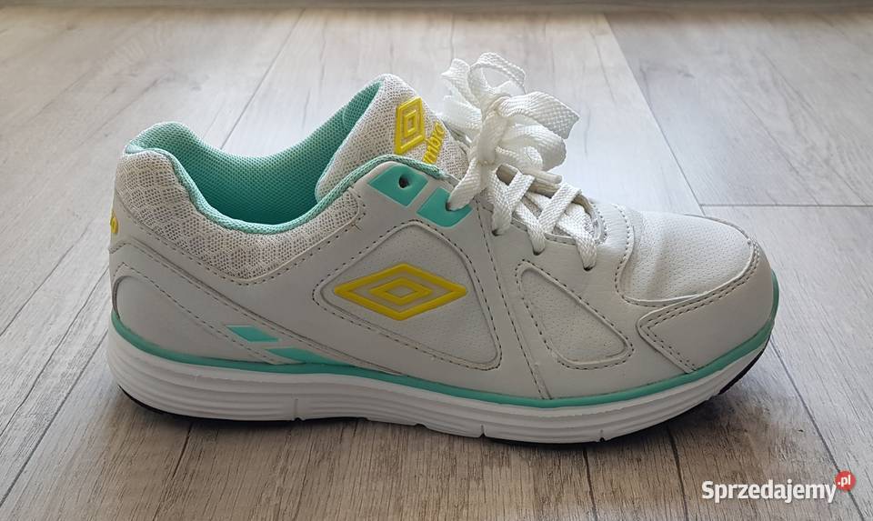 Umbro Sportowe damskie buty białe 37 skóra ekologiczna Obuwie sportowe małopolskie Chrzanów