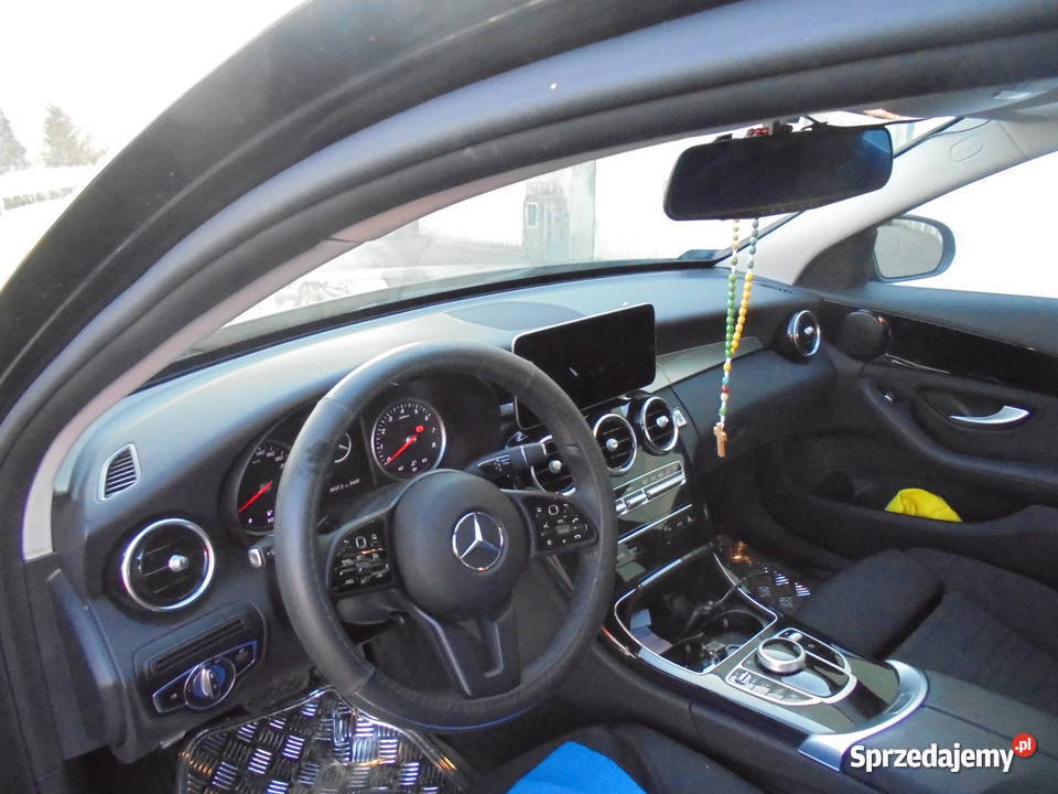 S PRZEDAM MERCEDESA C KLASA MODEL 2020 światła do jazdy dziennej Bydgoszcz sprzedam