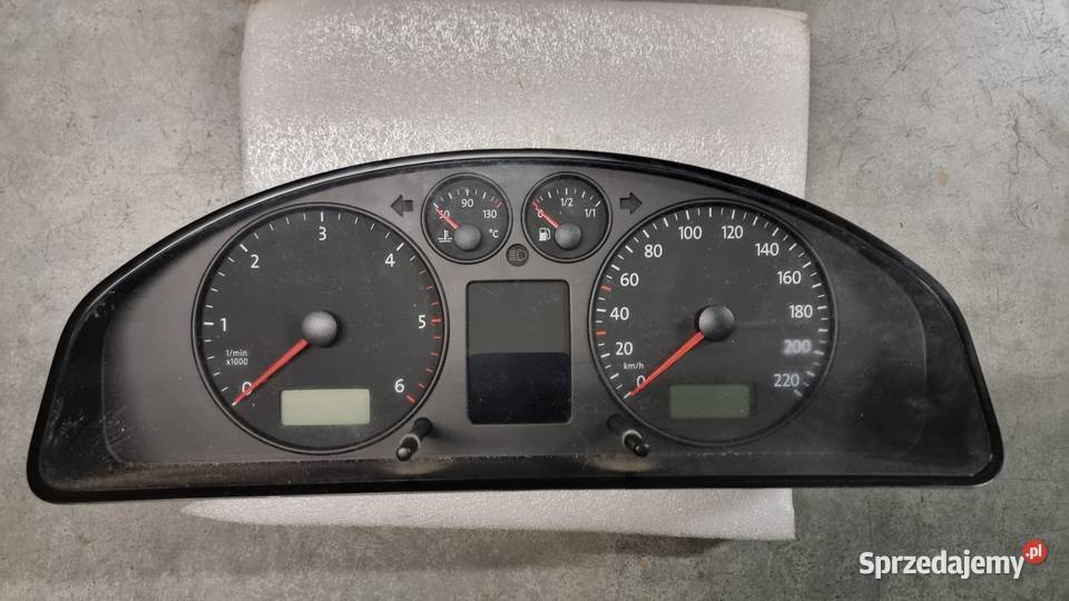 Licznik zegar VW t5 Transporter Caravelle Motoryzacja małopolskie Kraków
