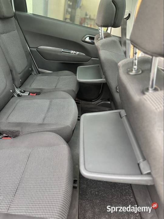 PEUGEOT 5008 16 TURBO BENZYNA AUTOMAT 7OSOBOWY asystent pasa ruchu Łódź