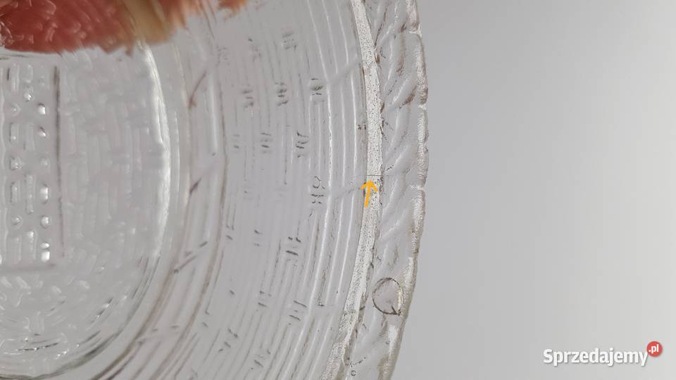 Mała bomboniera bombonierka kura Ząbkowice szkło śląskie Dąbrowa Górnicza