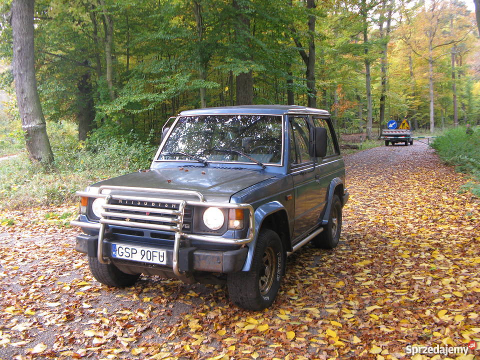 Mitsubishi Pajero1 V6 30 benzyna 4x44x2 reduktor pomorskie Sopot