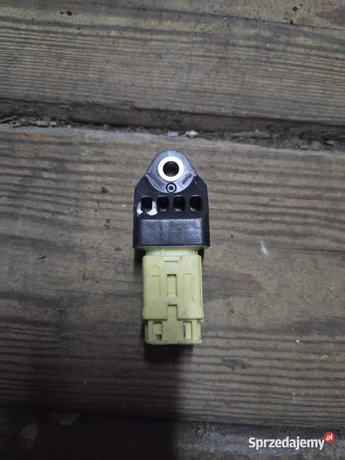 Czujnik uderzenia Subaru outback