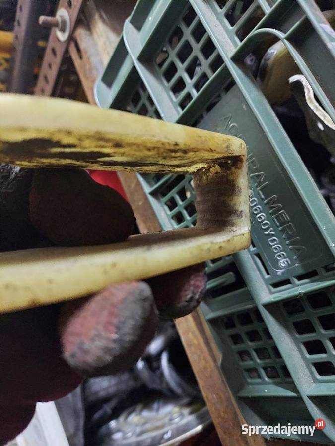 Suzuki DR 800 ślizg wahacza łańcucha prowadnica Jelenia Góra