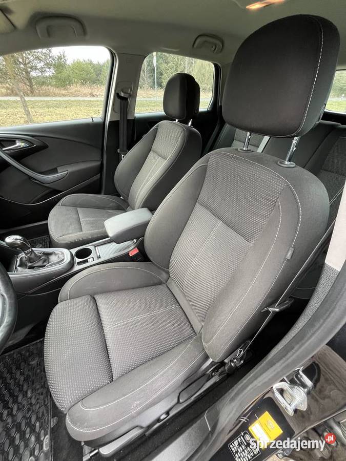 Opel Astra J