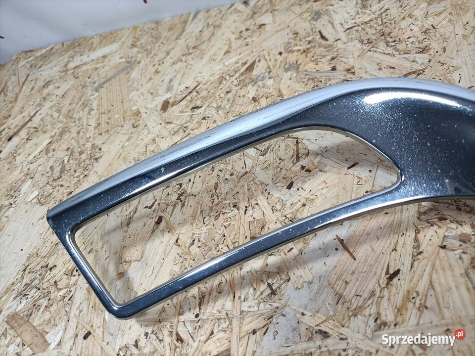 SUZUKI VITARA III KRATKA RAMKA HALOGENU CHROM wielkopolskie