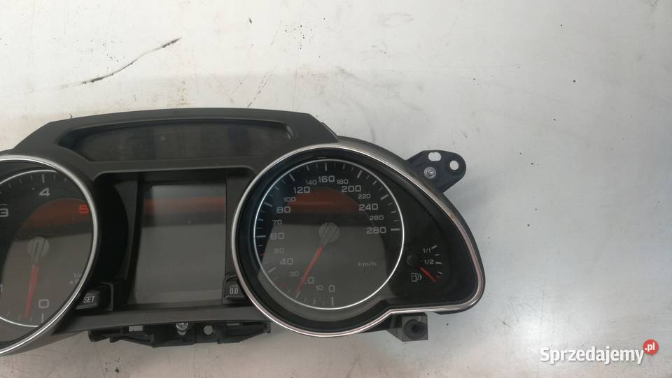 LICZNIK ZEGARY AUDI A5 8T 27 30 TDI 8T0920930P śląskie Przystajń sprzedam