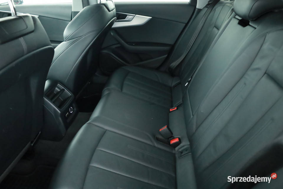 Audi A4 20 TDI mazowieckie sprzedam