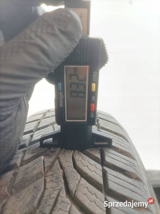 2x OPONA ZIMOWA CEAT WINTERDRIVE 15570R13 2821