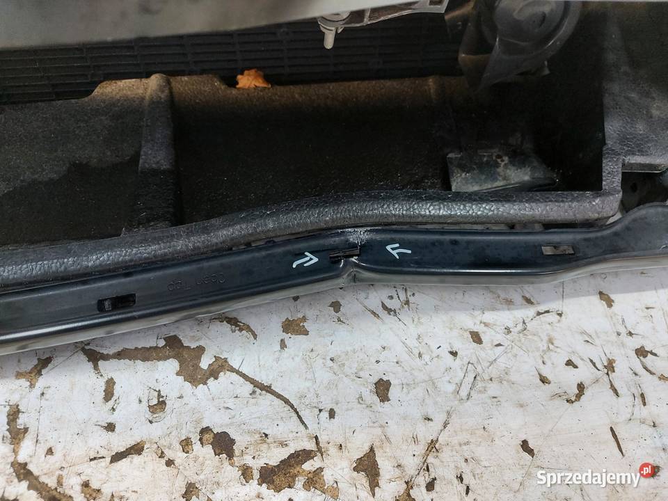 Ford Explorer VII R2KB PAS PRZEDNI CHŁODNICE