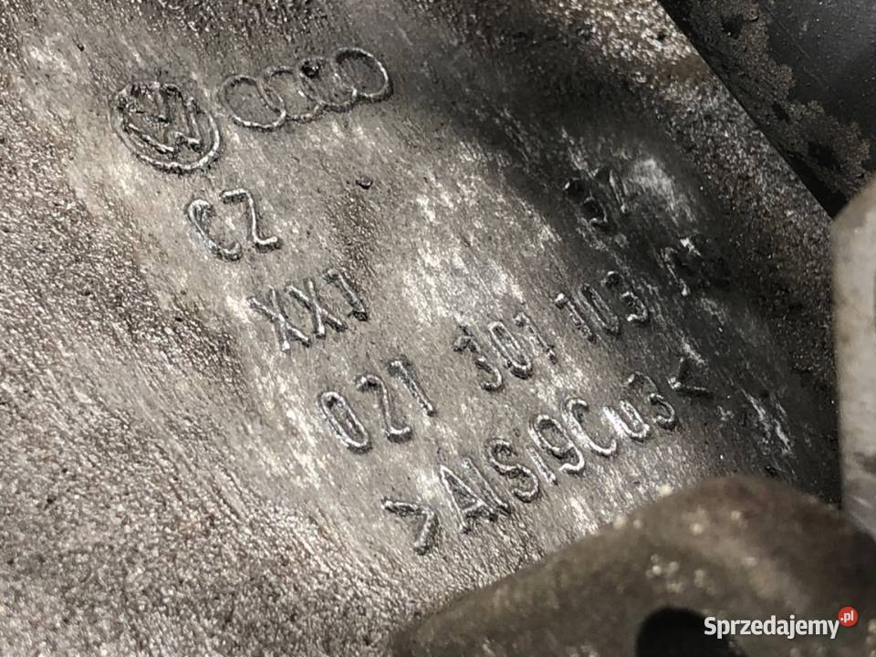 SKRZYNIA BIEGÓW SKODA ROOMSTER LVB 12 70 0615 Części samochodowe