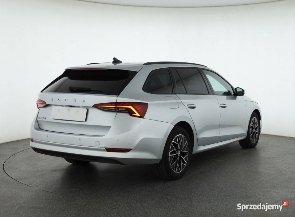 Skoda Octavia 15 TSI Piaseczno sprzedam