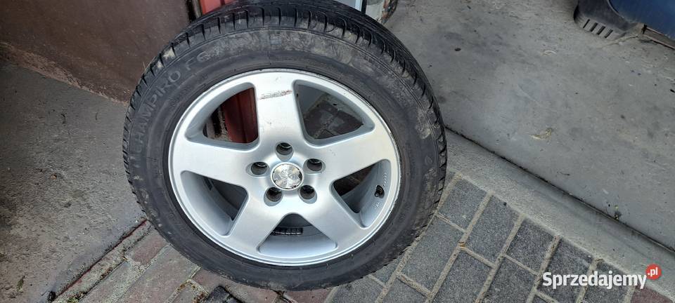 Koła 16 70jx16 h2 et38 z oponami 20555R16 warmińsko-mazurskie Pisz