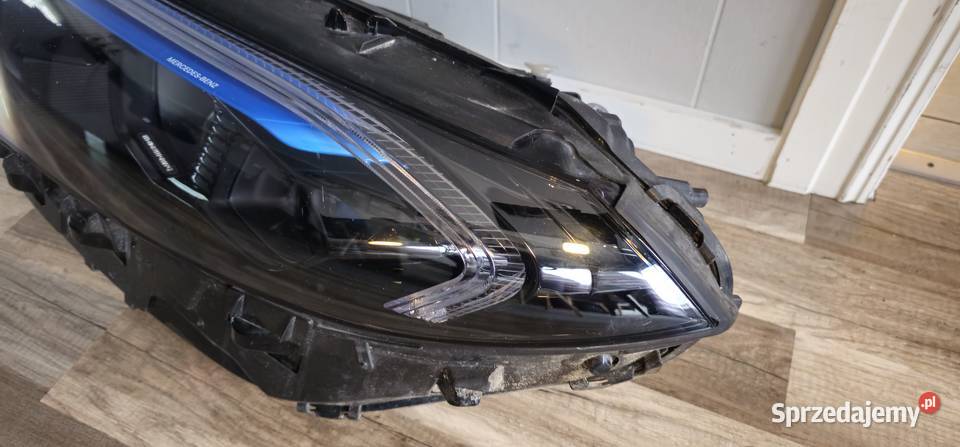 MERCEDES EQA EQB FULLLED A2439KZ LAMPA LEWA Pielgrzymka