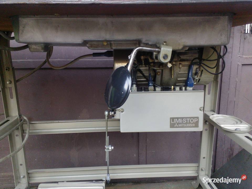 Maszyna Mitsubishi LU2410 Adler do szycia